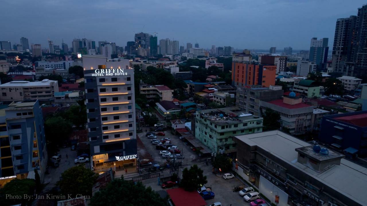 Griffin Hotel And Suites Cebu Екстер'єр фото