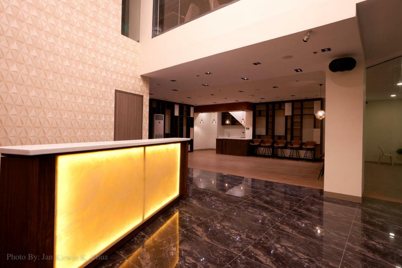 Griffin Hotel And Suites Cebu Екстер'єр фото