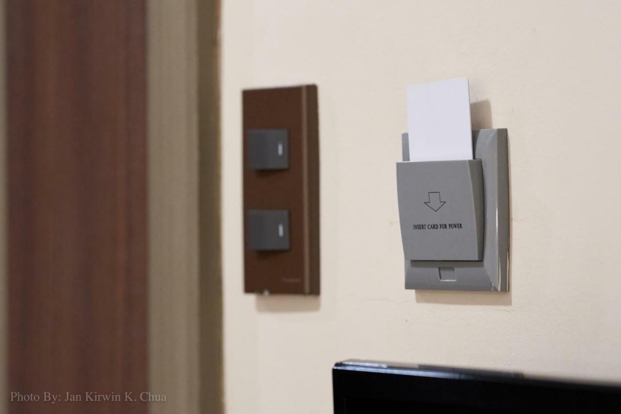 Griffin Hotel And Suites Cebu Екстер'єр фото